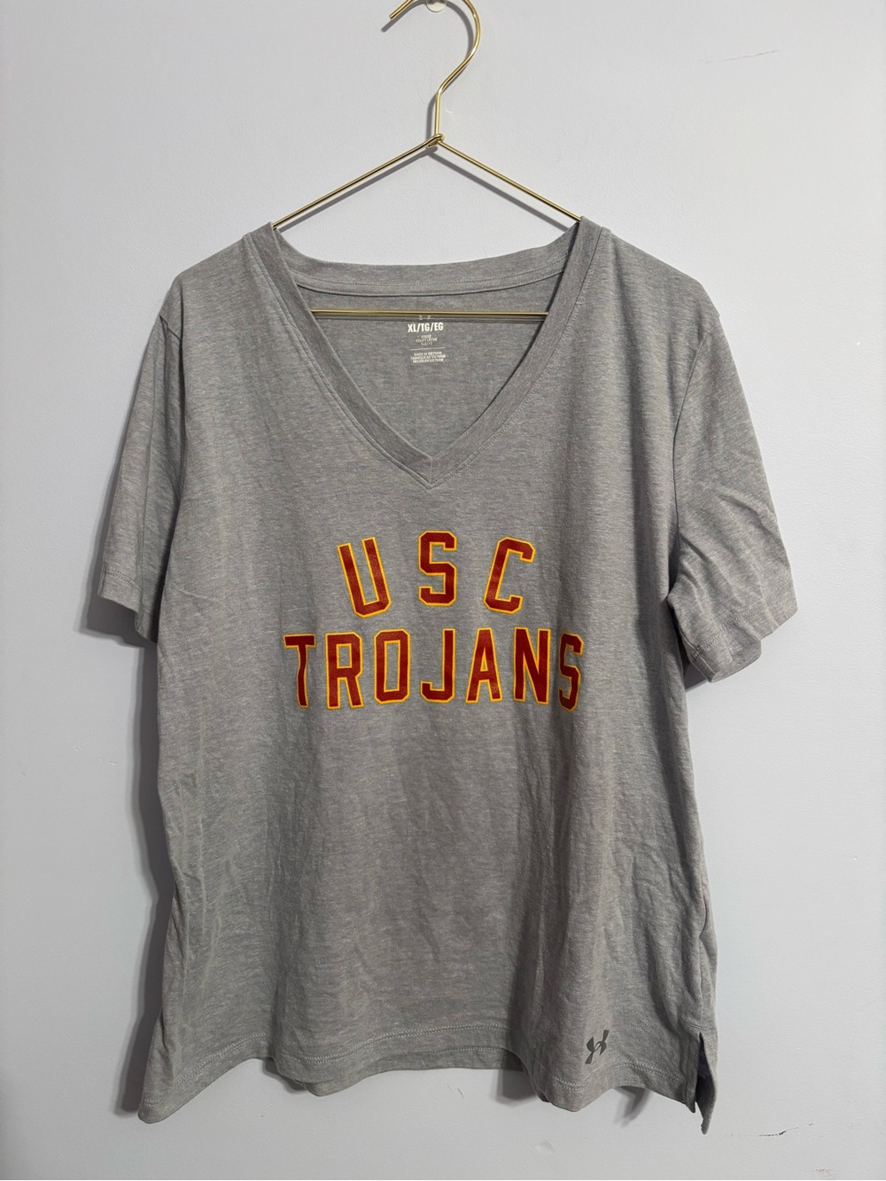 USC Trojans Gray V-Neck Tee under armour